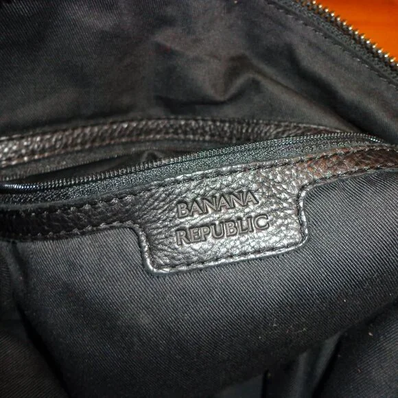 Banana Republic 100% Cow Leather Boho Handbag Black Inner Zip Pocket - Picture 14 of 15